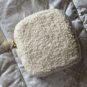 Stoney Clover Lane Mini Sherpa Pouch - Marshmallow